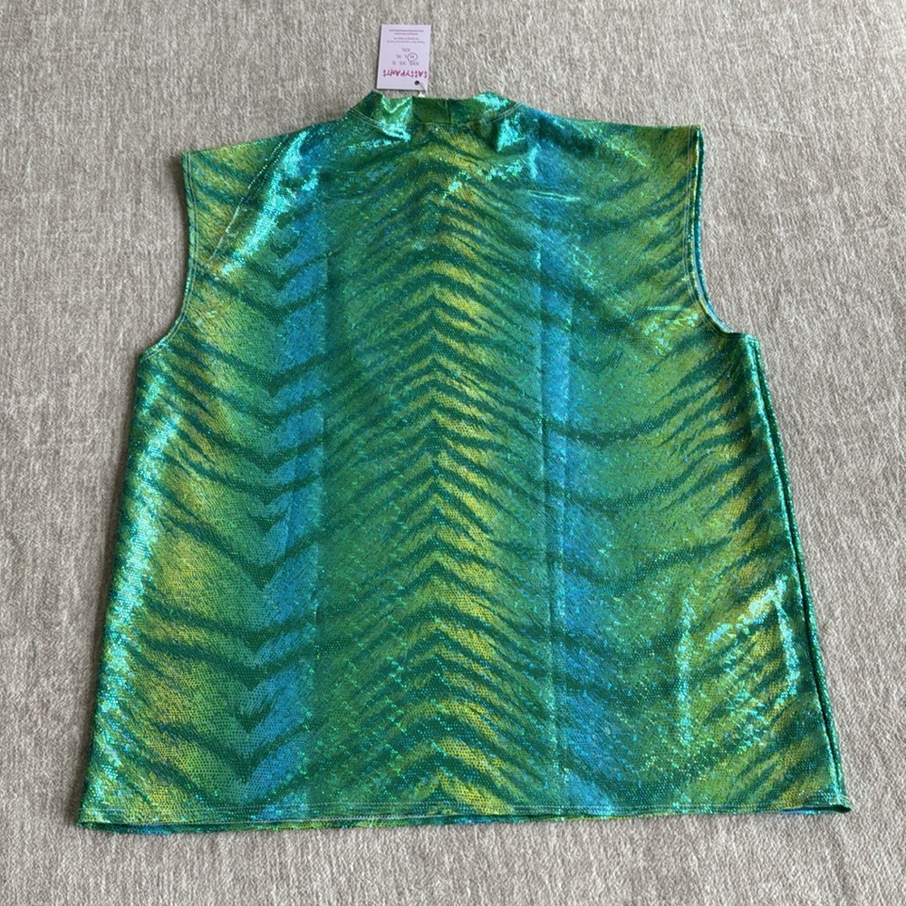 Men’s Oversized Dino Vest - Picture 5 of 7